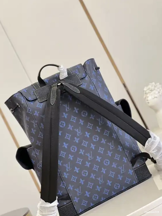 MM VUITTON LOUIS CHRISTOPHER 0401